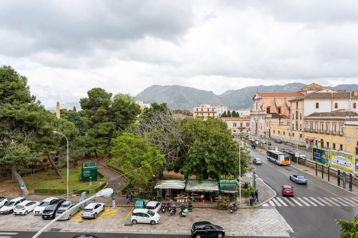Frank'S House - Appartamento Con Terrazzo In Centro Palermo Dış mekan fotoğraf