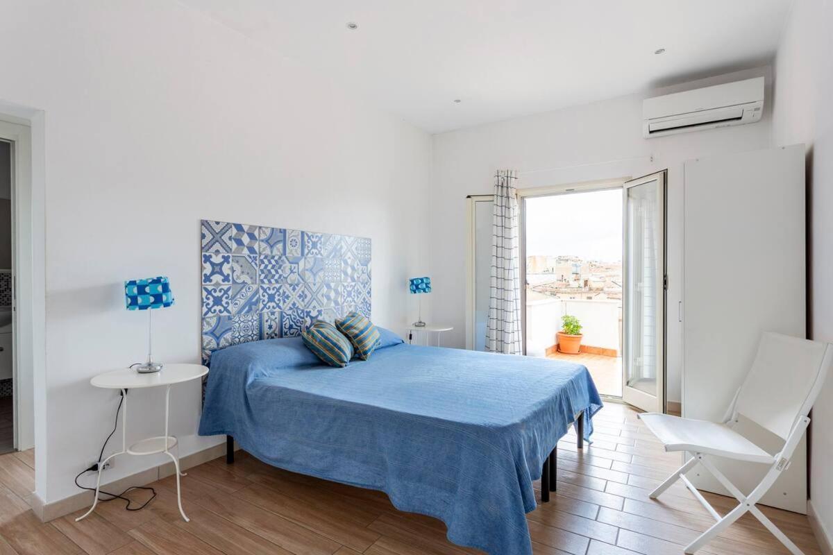 Frank'S House - Appartamento Con Terrazzo In Centro Palermo Dış mekan fotoğraf