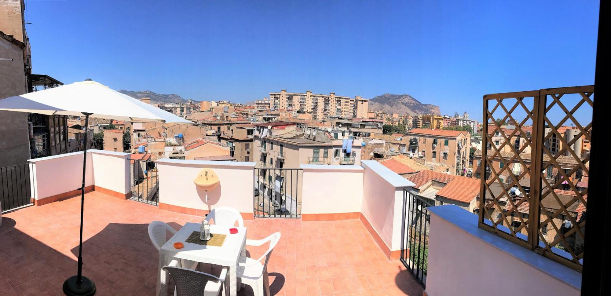 Frank'S House - Appartamento Con Terrazzo In Centro Palermo Dış mekan fotoğraf